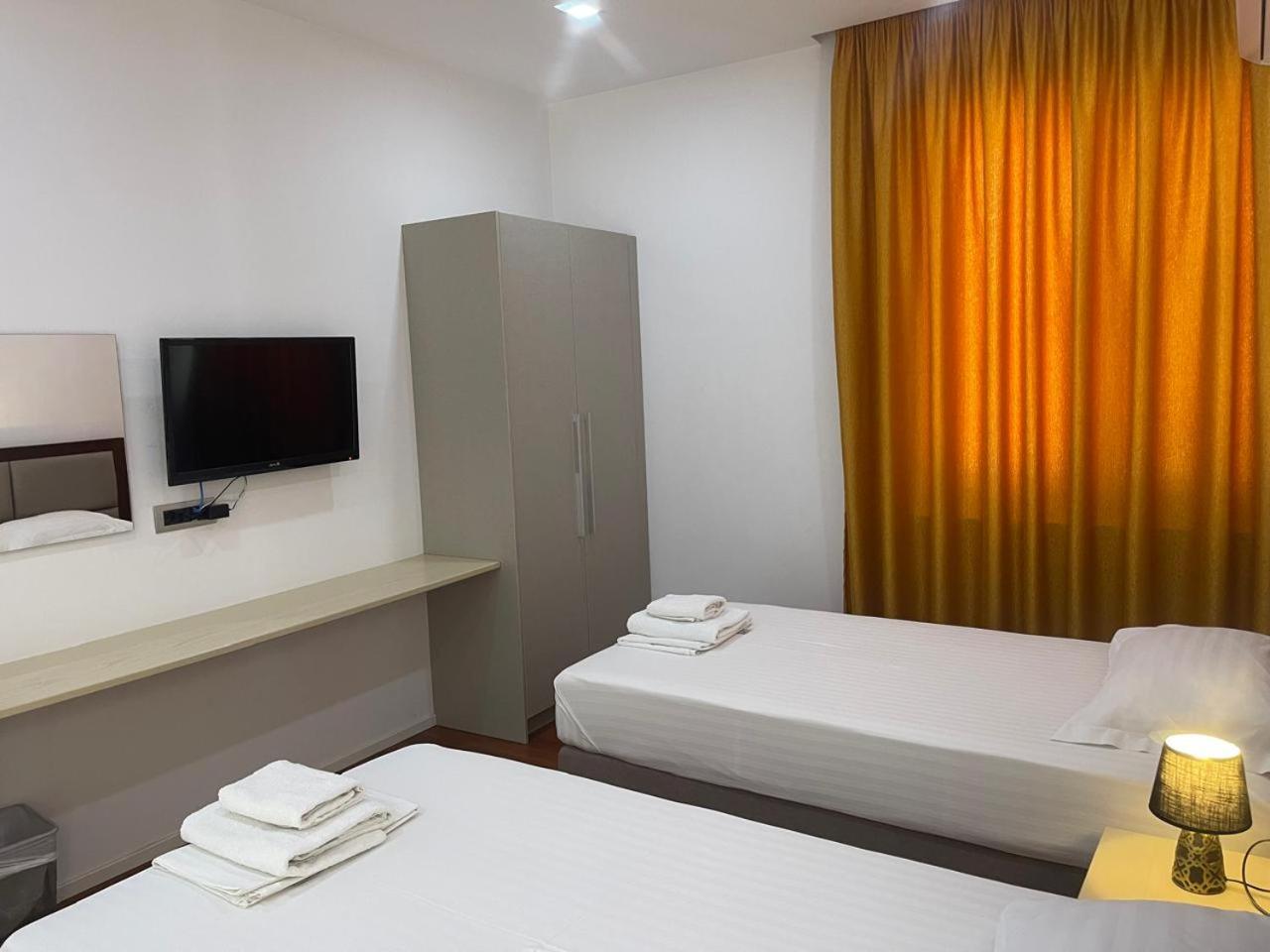 Nemesis Hotel Саранда Экстерьер фото